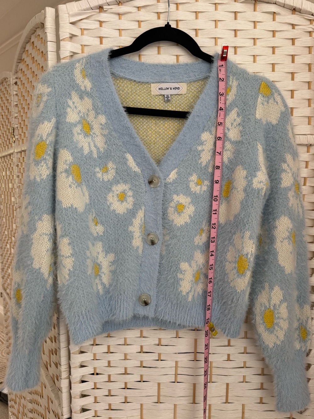Daisy button- up cardigan Sweater - Light Blue